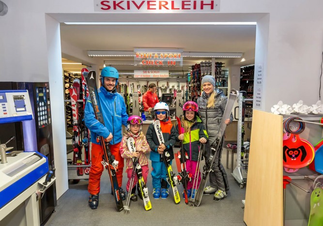 Skiverleih für die ganze Familie bei Schernthaner sports